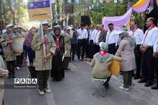 اردو ملی پیشتازان دختر سازمان دانش آموزی  جمهوری اسلامی ایران