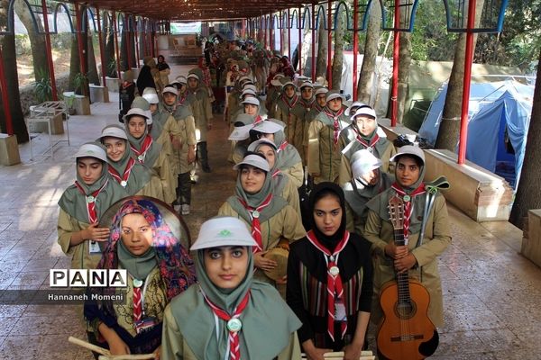 اردو ملی پیشتازان دختر سازمان دانش آموزی  جمهوری اسلامی ایران