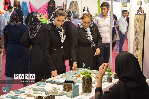 نمایشگاه ملی گردشگری و صنایع دستی در ارومیه-2