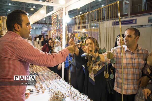 نمایشگاه ملی گردشگری و صنایع دستی در ارومیه-2