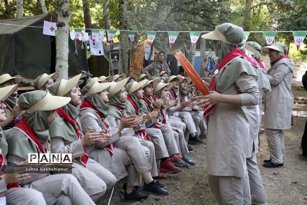 هشتمین اردوی ملی پیشتازان دختر