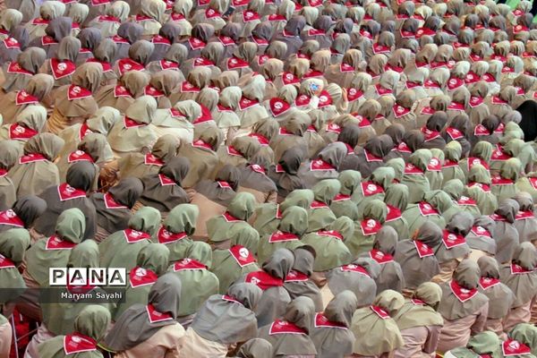 حضور پیشتازان دختر خوزستان در اردوی ملی تهران