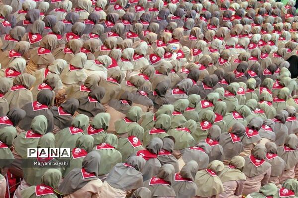 حضور پیشتازان دختر خوزستان در اردوی ملی تهران