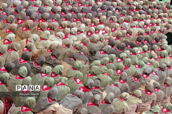 حضور پیشتازان دختر خوزستان در اردوی ملی تهران