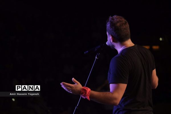 کنسرت گروه پازل بند در کیش