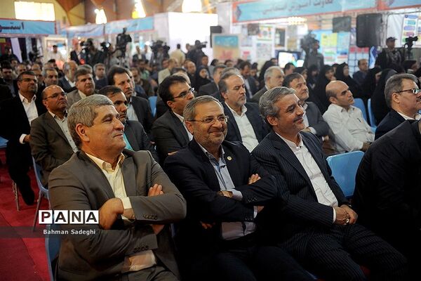 افتتاحیه نمایشگاه دستاوردهای آموزش و پرورش