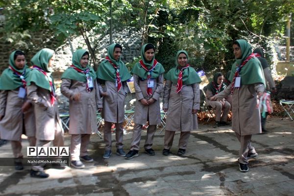 ارزیابی دانش آموزان پیشتاز دختر در اردو ملی ۹۷