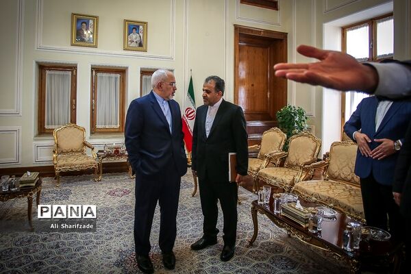 دیدار وزیر امورخارجه با کمیسر عالی سازمان ملل متحد
