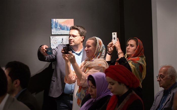 بوستانِ سبز گفت‌وگو میان ایران و اوکراین است