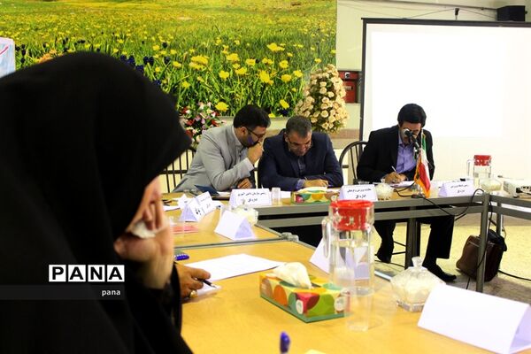 گردهمایی معاونین پرورشی مناطق جوار مراغه دراردوگاه المهدی‌(عج)