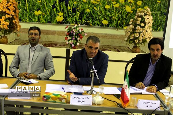 گردهمایی معاونین پرورشی مناطق جوار مراغه دراردوگاه المهدی‌(عج)