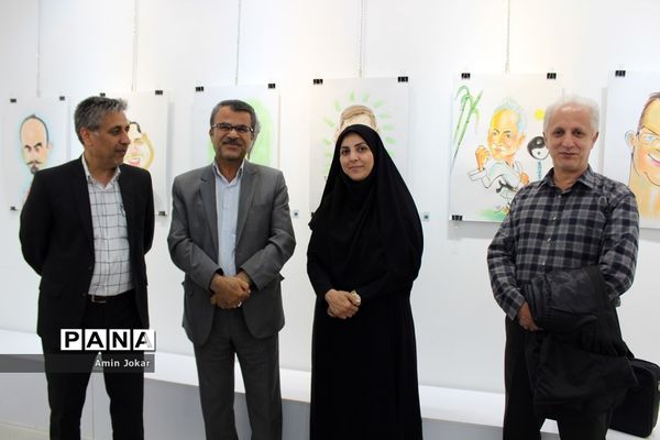 نمایشگاه کاریکاتور کارکنان آموزش و پرورش فارس
