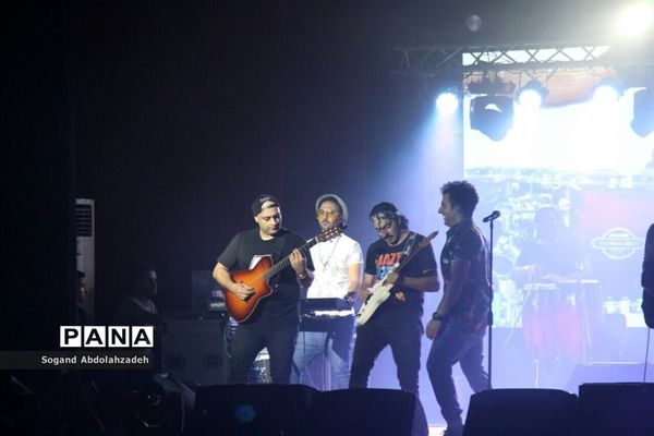 کنسرت علی‌رضا طلیسچی در ساری