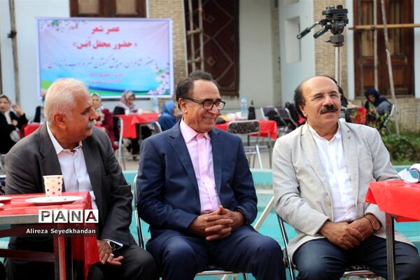 عصرانه شاعران مازندرانی در خانه تاریخی کلبادی