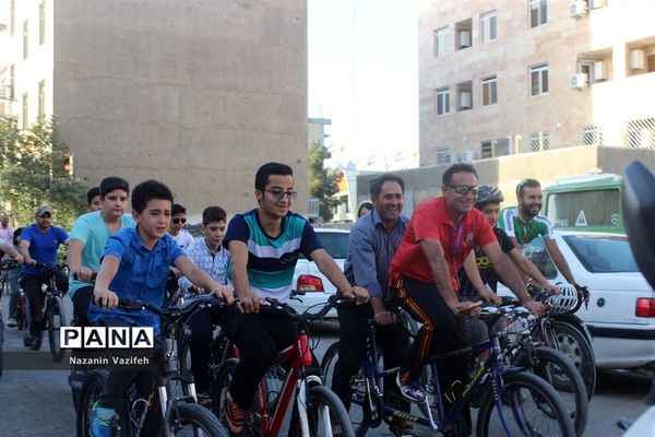 همایش مردمی سه‌شنبه های بدون خودرو در اسلامشهر