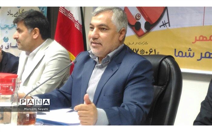 ۳۰هزاردانش آموز کم برخوردار چشم براه لبخند مهر
