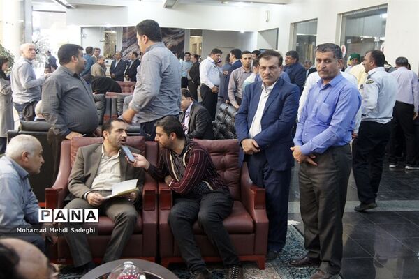 بازدید وزیر راه مسکن و شهرسازی از جاده ماهشهر- هندیجان