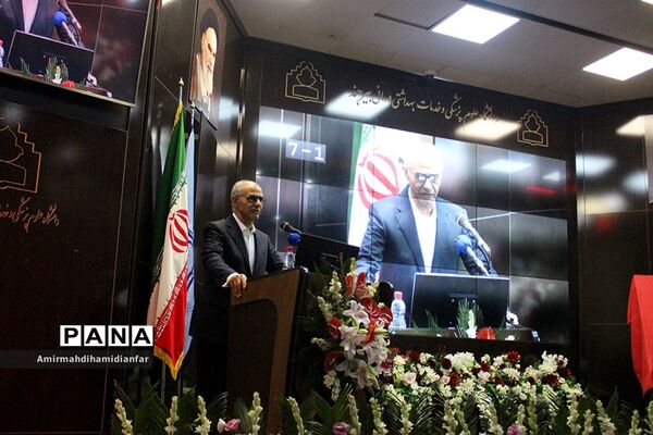 افتتاح و کلنگ زنی 6پروژه درمانی و بهداشتی توسط وزیر بهداشت