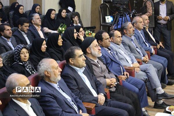 افتتاح و کلنگ زنی 6پروژه درمانی و بهداشتی توسط وزیر بهداشت