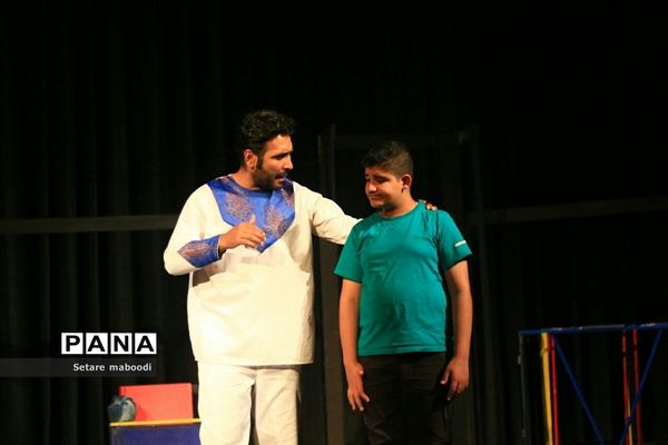 اجرای تئاتر «عکاسخانه»