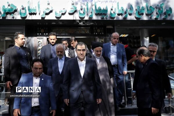 افتتاح مرکز جامع خدمات سلامت شهری قائم و مرکز درمان ناباروری رویش توسط وزیر بهداشت