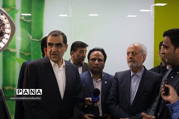 افتتاح مرکز جامع خدمات سلامت شهری قائم و مرکز درمان ناباروری رویش توسط وزیر بهداشت