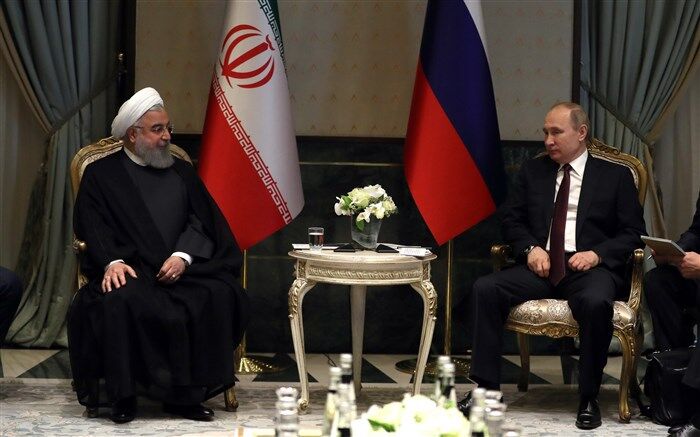 دیدار روحانی و پوتین در سالن اجلاس سران + عکس
