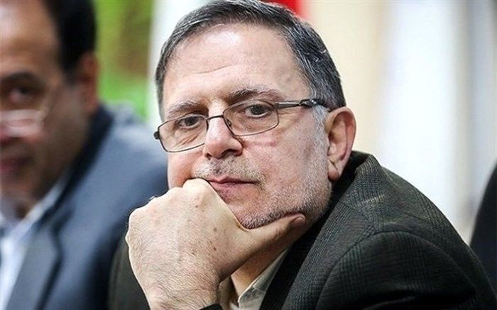 سیف: بازداشت نیستم؛ امروز هم نمازجمعه بودم