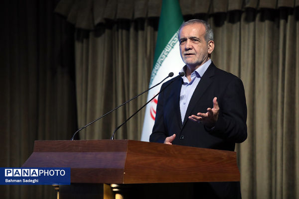 مراسم روز پزشک با حضور رئیس جمهوری