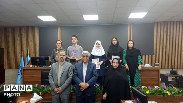 تجلیل از دانش‌آموزان برتر جشنواره نوجوان سالم