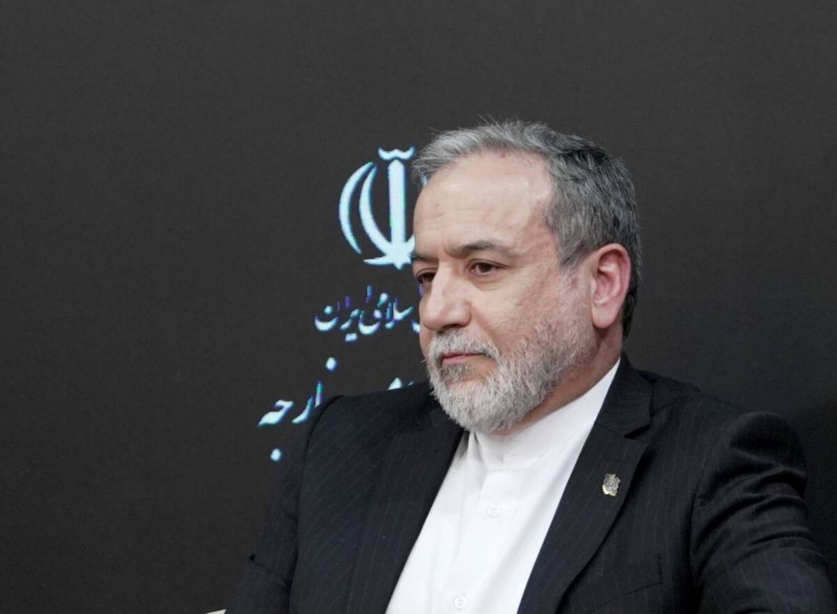 شهید‌خرازی تا آخرین روز حیات پیگیر مذاکرات کشور بود/ شهید‌خرازی رویکردی کاملا فراجناحی، ملی و متکی بر منافع ‌کشور داشت
