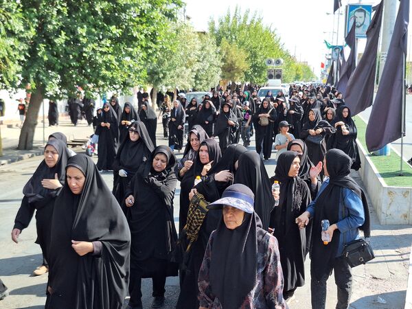 پیاده‌روی جاماندگان اربعین حسینی در مرودشت 