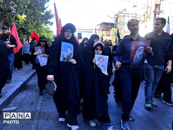 مشهد غرق در ماتم ؛ وداع میلیونی با پیکر مطهر رهبر شهید