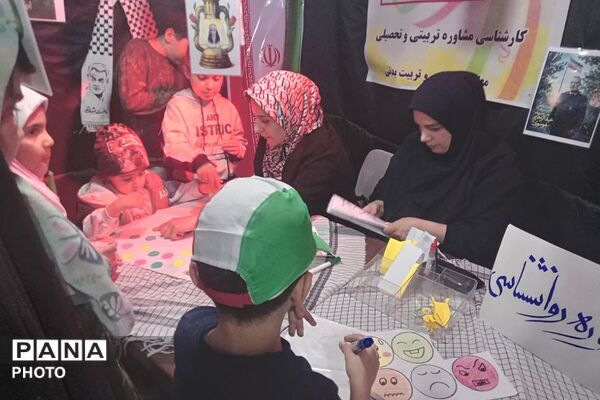برپایی موکب «سلام شهید» به همت حوزه ۵۰۲ بسیج دانش آموزی ناحیه دو شهرری 