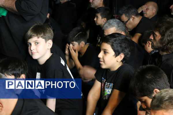 پاسداشت مقام حضرت قاسم‌بن‌الحسن(ع) در تکیه‌ای با 60 سال سابقه روضه