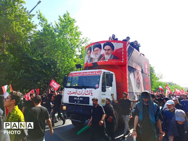 آخرین سلام؛ از میدان انقلاب تا میدان آزادی، تهران در آیین وداع با رهبر شهید