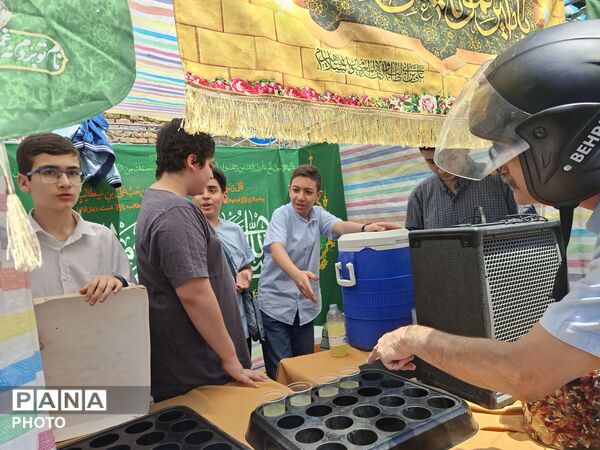تجلی مهر علوی در آموزش و پرورش منطقه ۳؛ تکریم همکاران و مدیران سادات به مناسبت عید غدیر