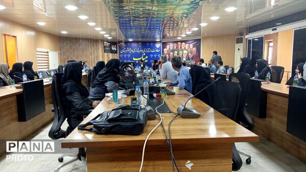 بازدید میدانی مدیرکل امور تربیتی از مراکز مشاوره، میز خدمت و کانون فرهنگی هنری میناب