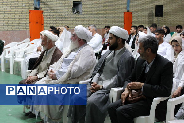 جشن چتری برای آرامش در شهر درق