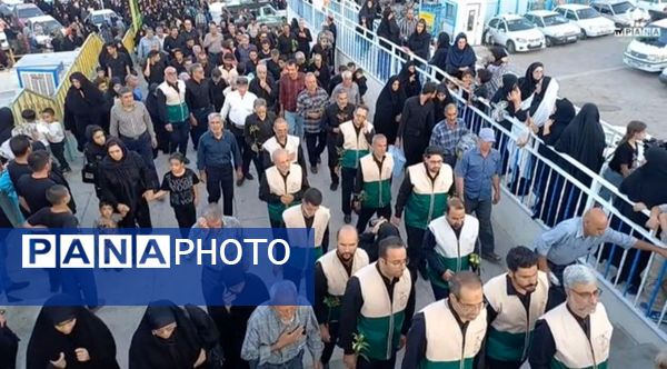 کاروان عزاداری «شمیم کرامت» در سوگ شهادت امام رضا (ع) در شهرضا به حرکت درآمد