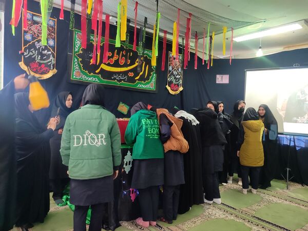 بازگشت قهرمان خاموش؛ شهر در آغوش شهید گمنام