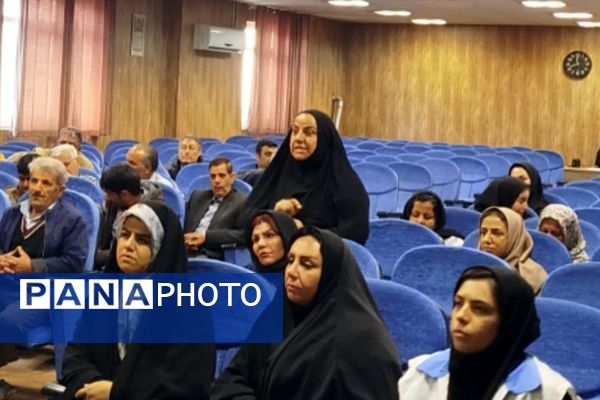 کارگروه دوره های صلاحیت حرفه ای متصدیان پایگاه تغذیه سالم 