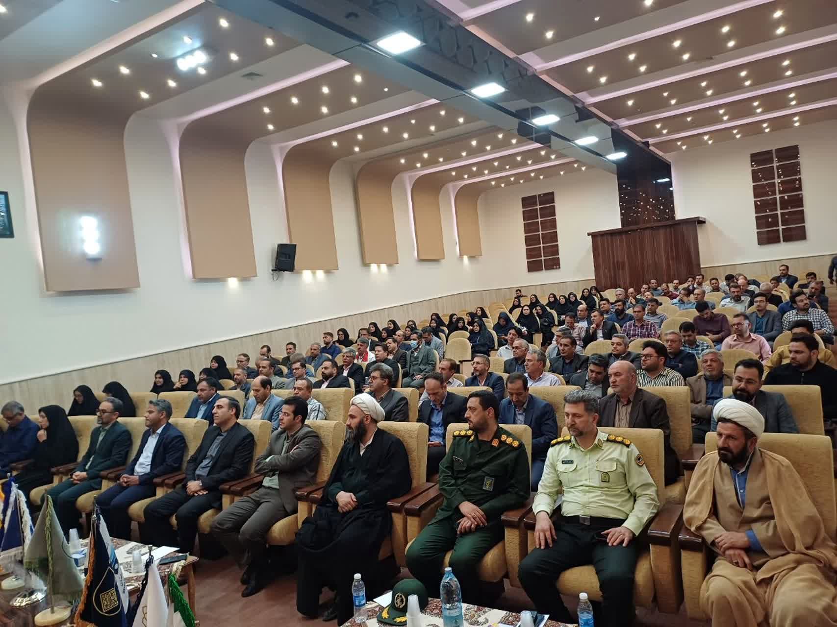 مراسم تکریم و معارفه رئیس آموزش و پرورش شهرستان برخوار