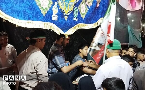 چایخانه بلوار جمهوری در نود و پنجمین شب از اجتماعات 