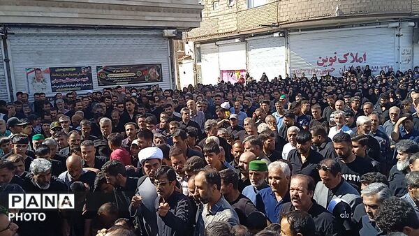بدرقه و وداع همراه با تشیع شهید سید مصطفی حسینی