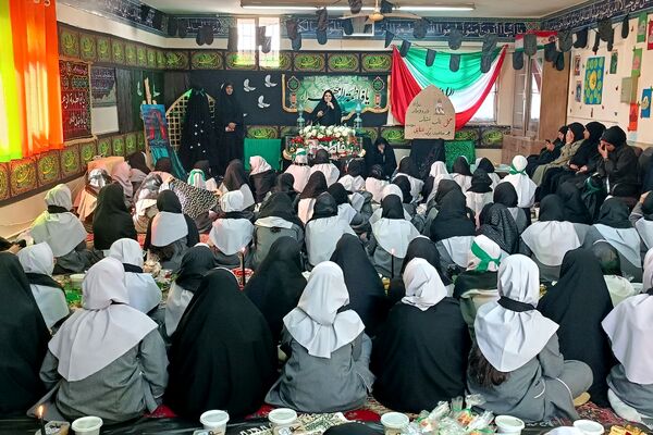 افتتاحیه هیئت فاطمه الزهرا در مکتب فاطمی دبستان دانش