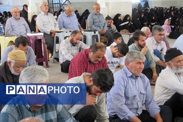 مراسم قرائت دعای عرفه در شهر درق 