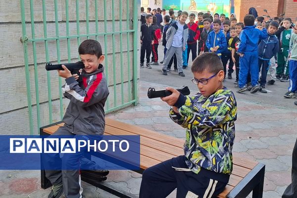 اردوی درون مدرسه ای در دبستان شاهد شهید قدوسی ناحیه دو شهرری 