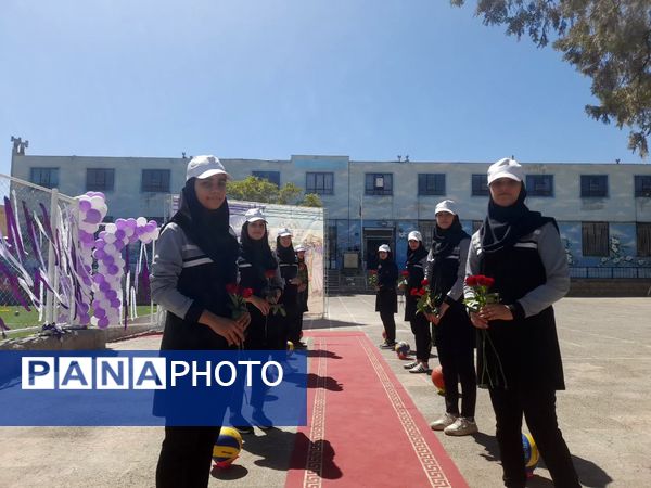 افتتاح زمین چمن هنرستان تربیت بدنی محمد شهرستانی ناحیه ۶ مشهد