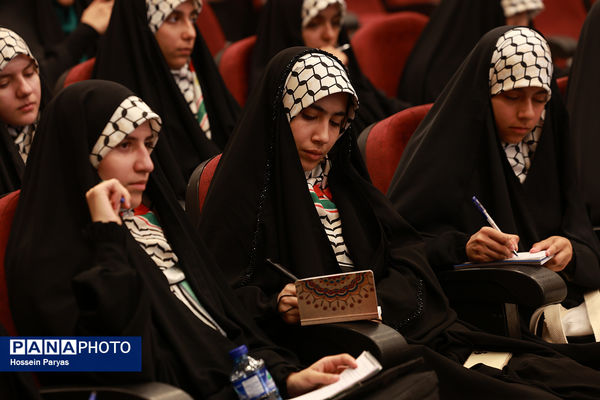 افتتاحیه پانزدهمین کنگره اتحادیه انجمن‌های اسلامی دانش‌آموزان با محوریت «پیوند دین و دانش»